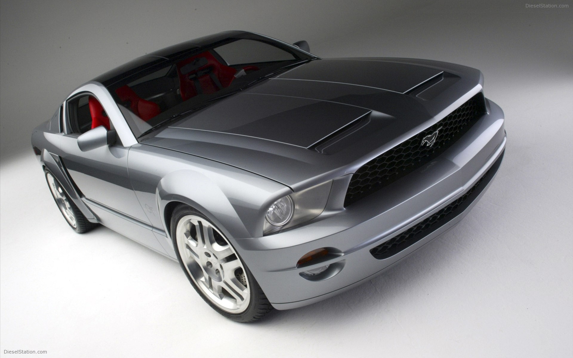 Ford Mustang GT Concept (2004)